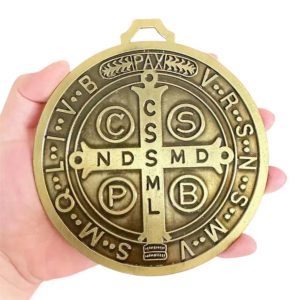 Medallón de San Benito 5"