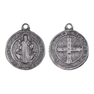 Medalla San Benito, Pewter